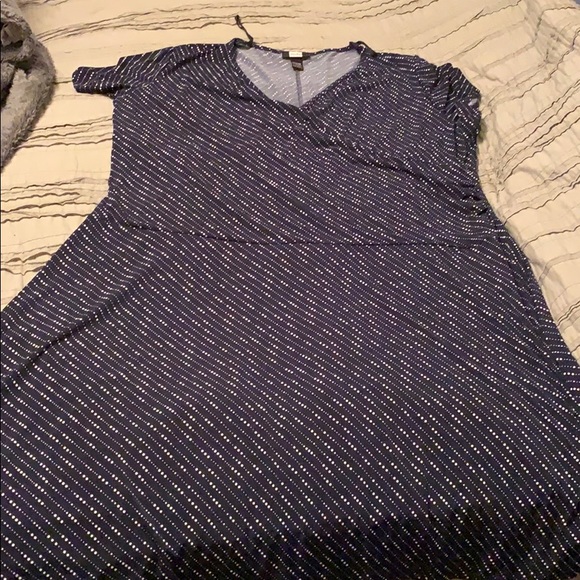 Navy dress - Picture 4 of 4